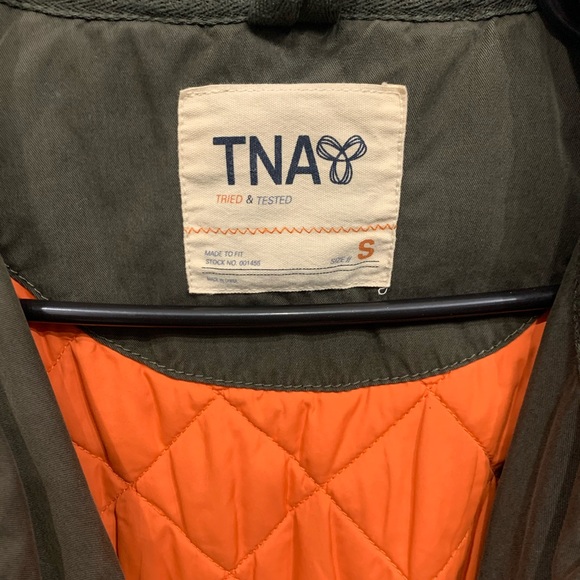 TNA Women’s army green jacket size SMALL - Picture 2 of 2